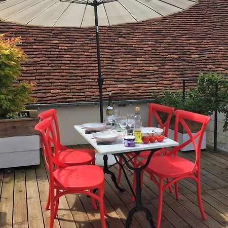 La Terrasse Du Chevalier D'Eon - Loft A Tonnerre Appartement Buitenkant foto