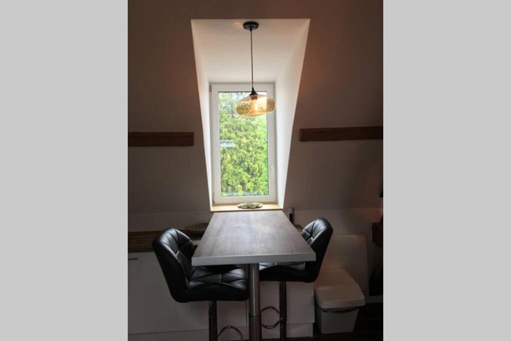 La Terrasse Du Chevalier D'Eon - Loft A Tonnerre Appartement Buitenkant foto
